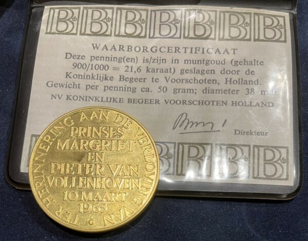 Gouden Begeer penning 1965 Verloving Prinses Margriet en Pieter van Vollenhoven